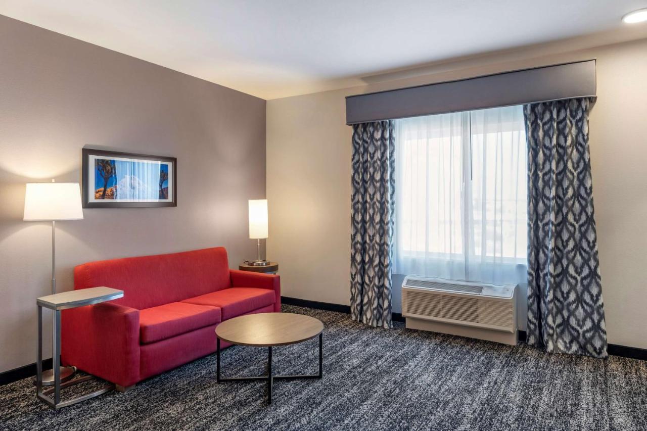 Best Western Plus Coachella Valley Inn & Suites Cathedral City Buitenkant foto