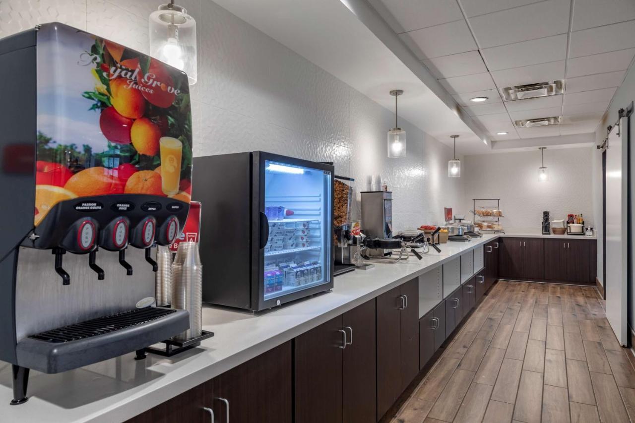 Best Western Plus Coachella Valley Inn & Suites Cathedral City Buitenkant foto