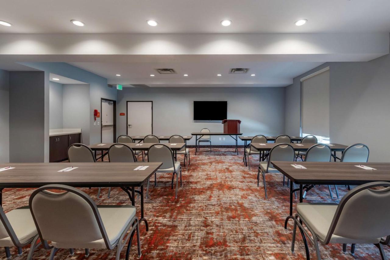 Best Western Plus Coachella Valley Inn & Suites Cathedral City Buitenkant foto