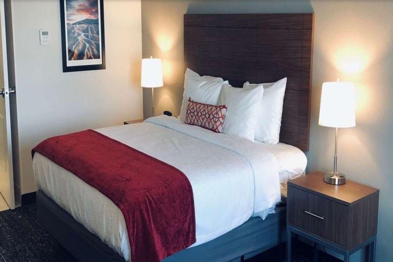 Best Western Plus Coachella Valley Inn & Suites Cathedral City Buitenkant foto